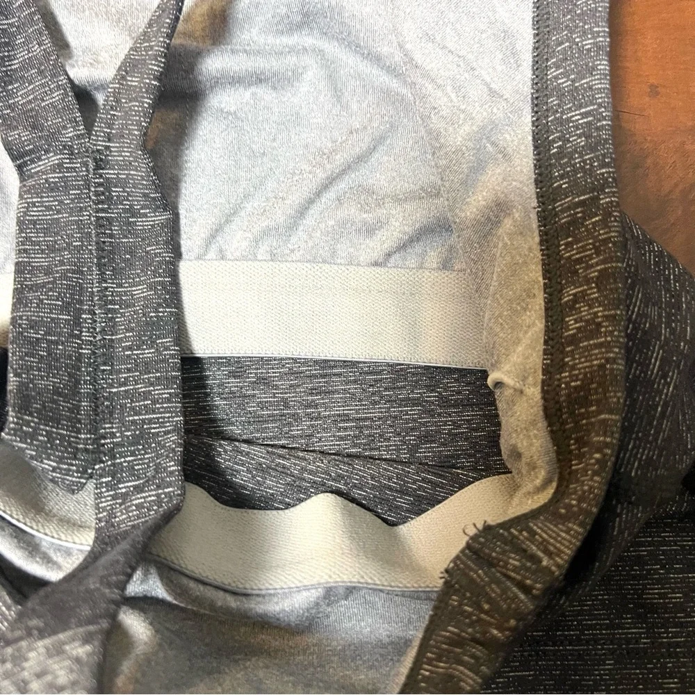 BORN PRIMITIVE Your Favorite Sports Bra Gray Size XL - Picture 6 of 9